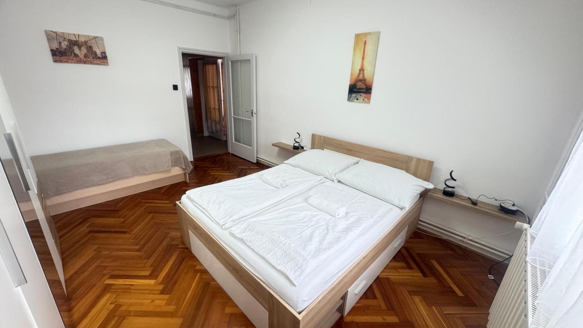 Pingvin Cukraszda Apartman Балатонмариафюрдё Экстерьер фото